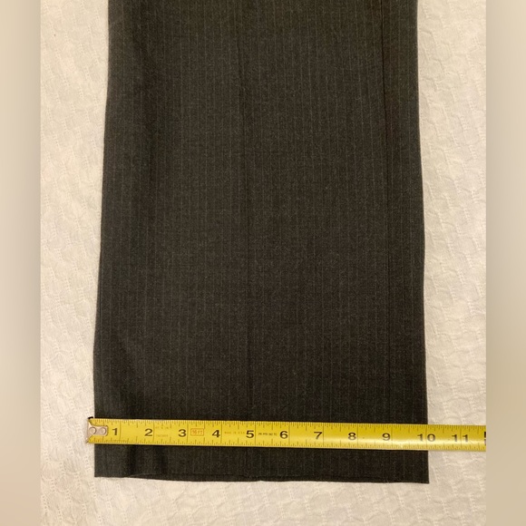 Banana Republic dress pants, dark gray, 33x32, wool - Picture 2 of 7